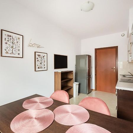 Wola Sunshine Apartment Free Parking Warsaw Exterior photo