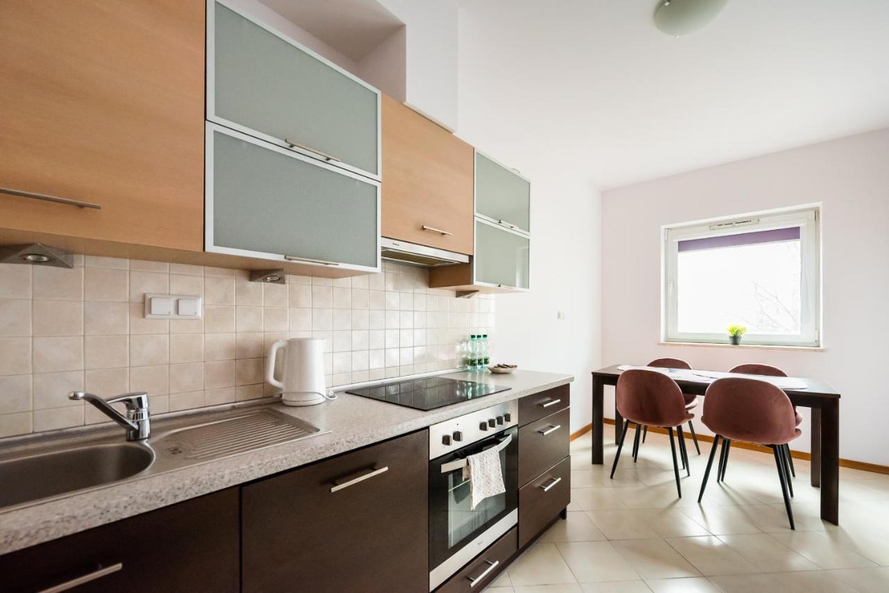 Wola Sunshine Apartment Free Parking Warsaw Exterior photo